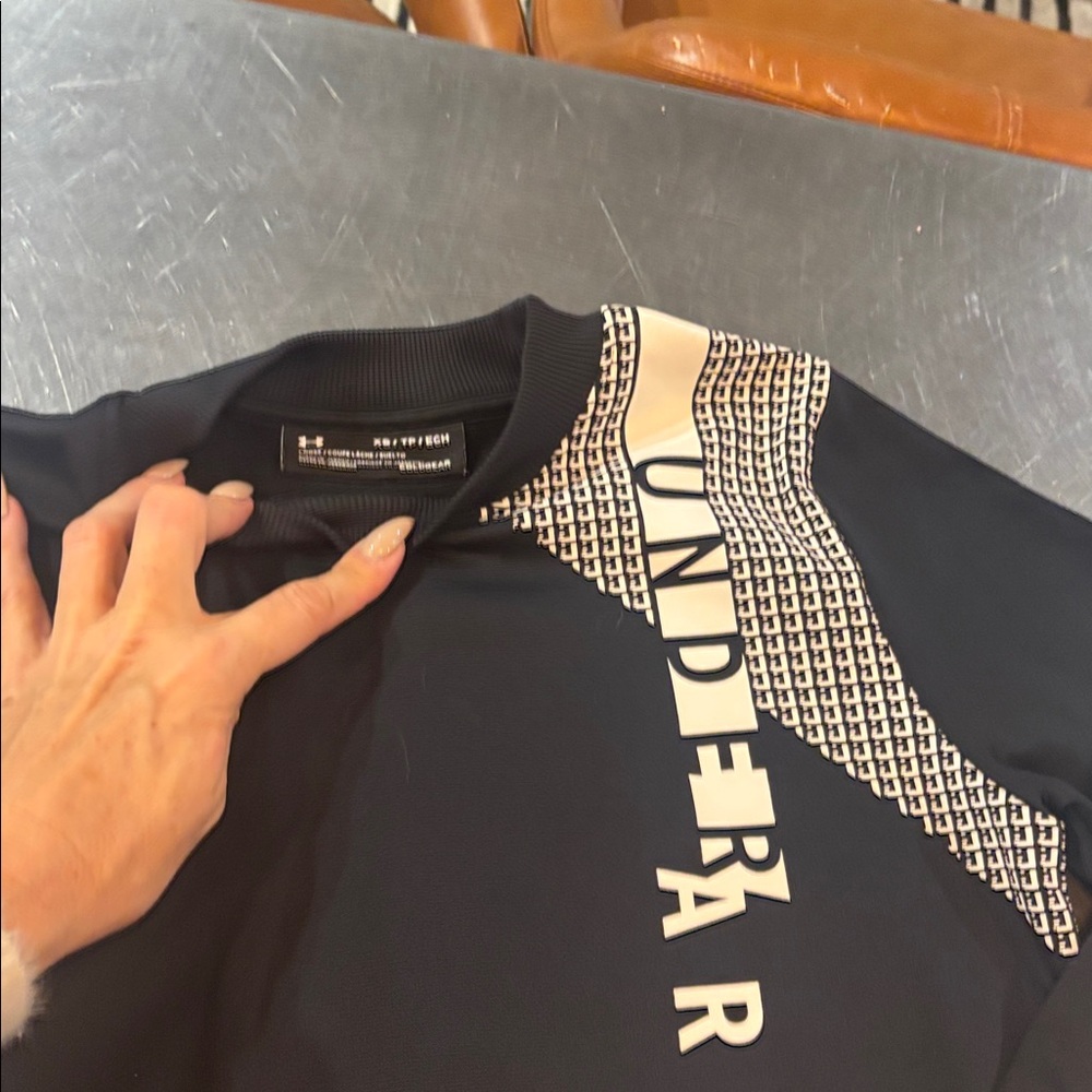 Under Armour Black Crewneck with Logo